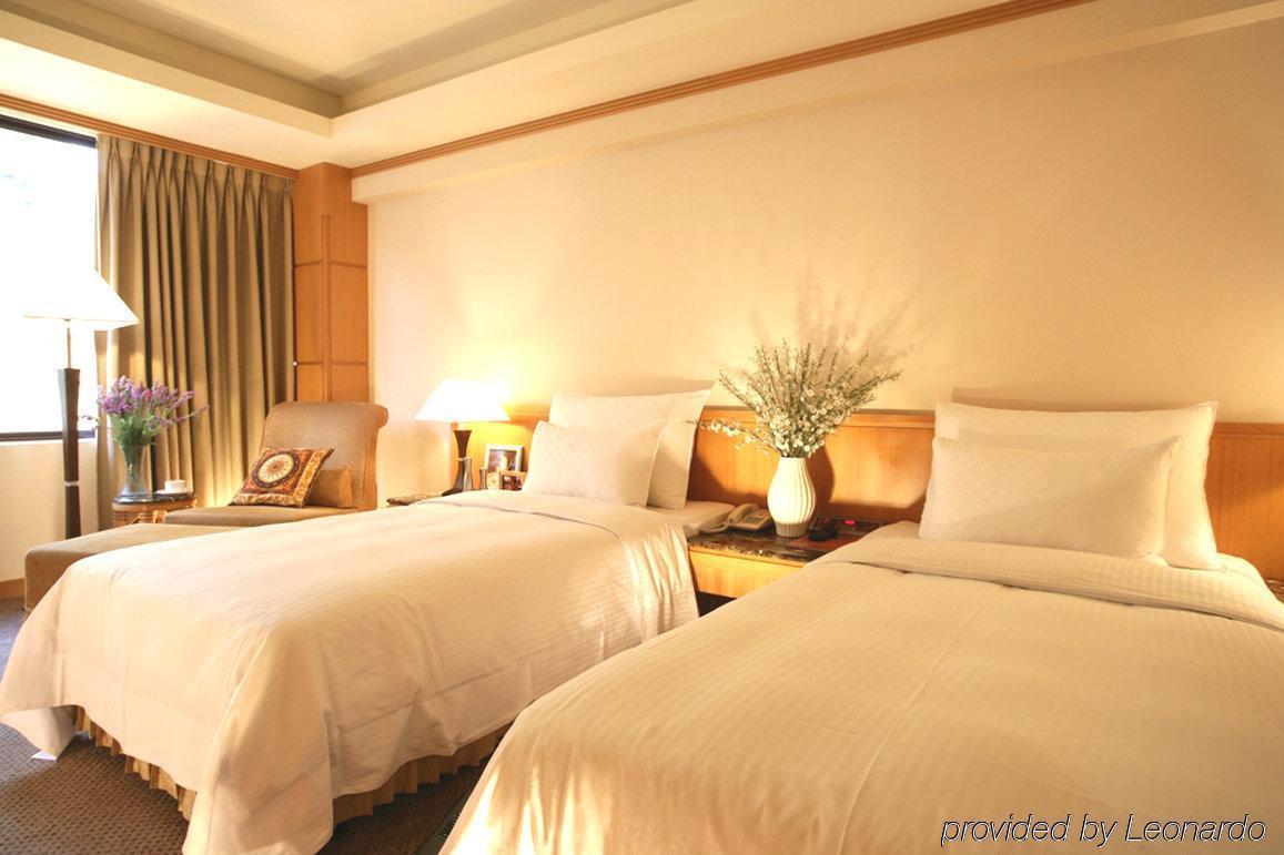 Hotel Dion Taichung Luaran gambar