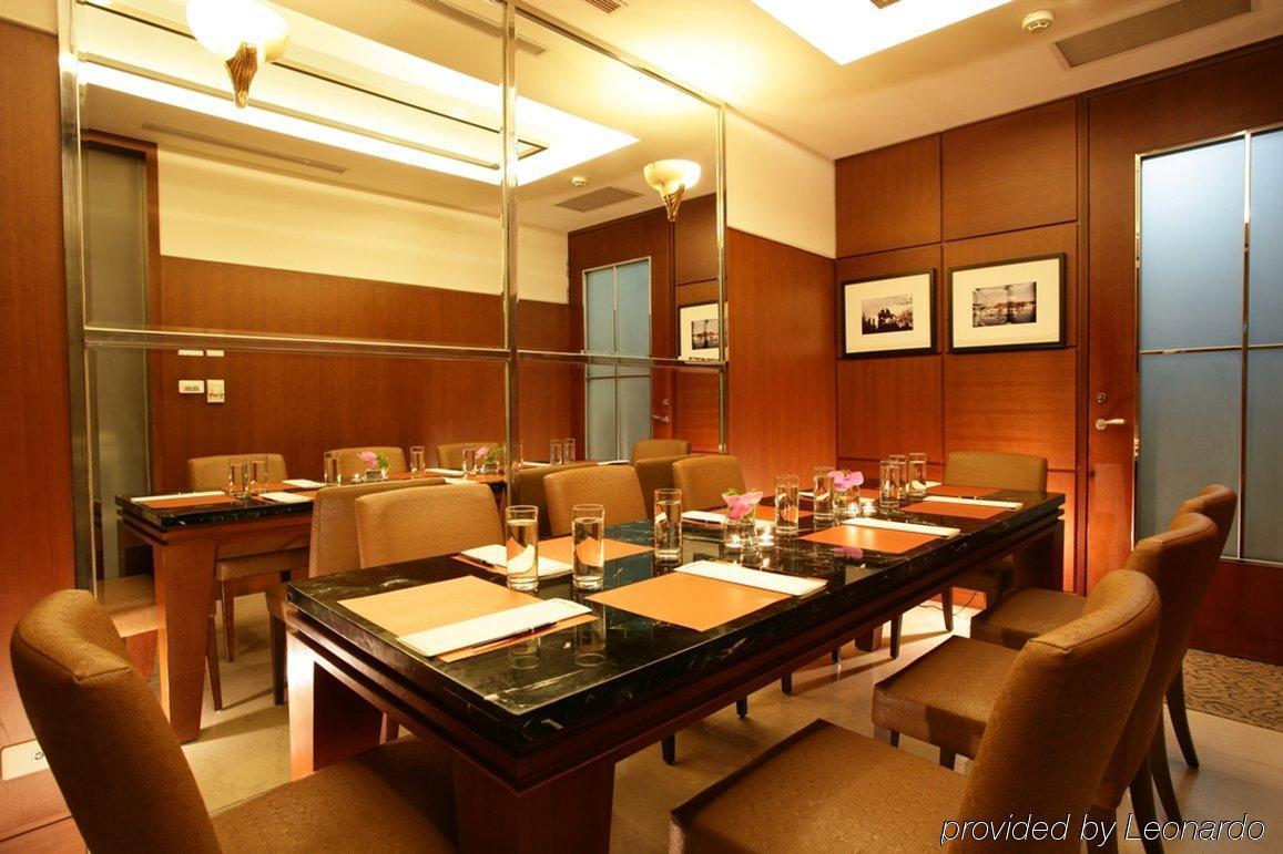Hotel Dion Taichung Luaran gambar